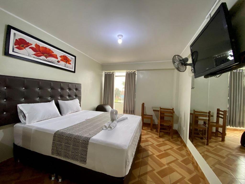Hotel Las Vegas Lima Bagian luar foto