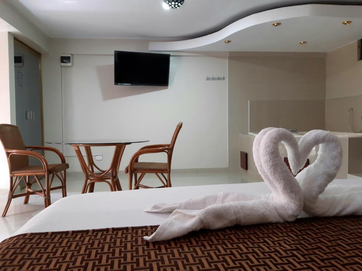 Hotel Las Vegas Lima Bagian luar foto